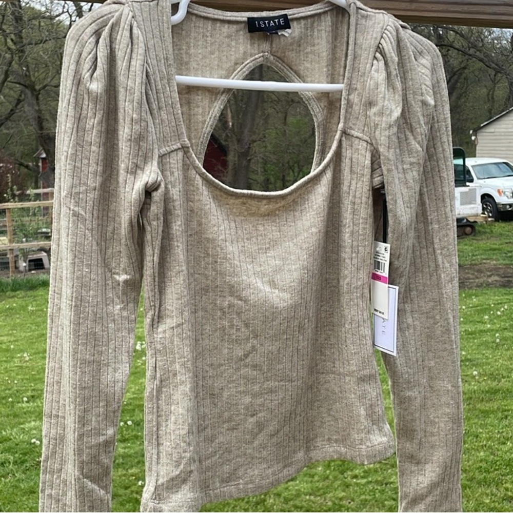 NWT camel beige low square neck open back long sleeve puff shoulder very soft
